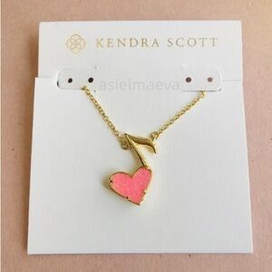 Kendra Scott Dolly Parton Pink drusy Music Note Necklace